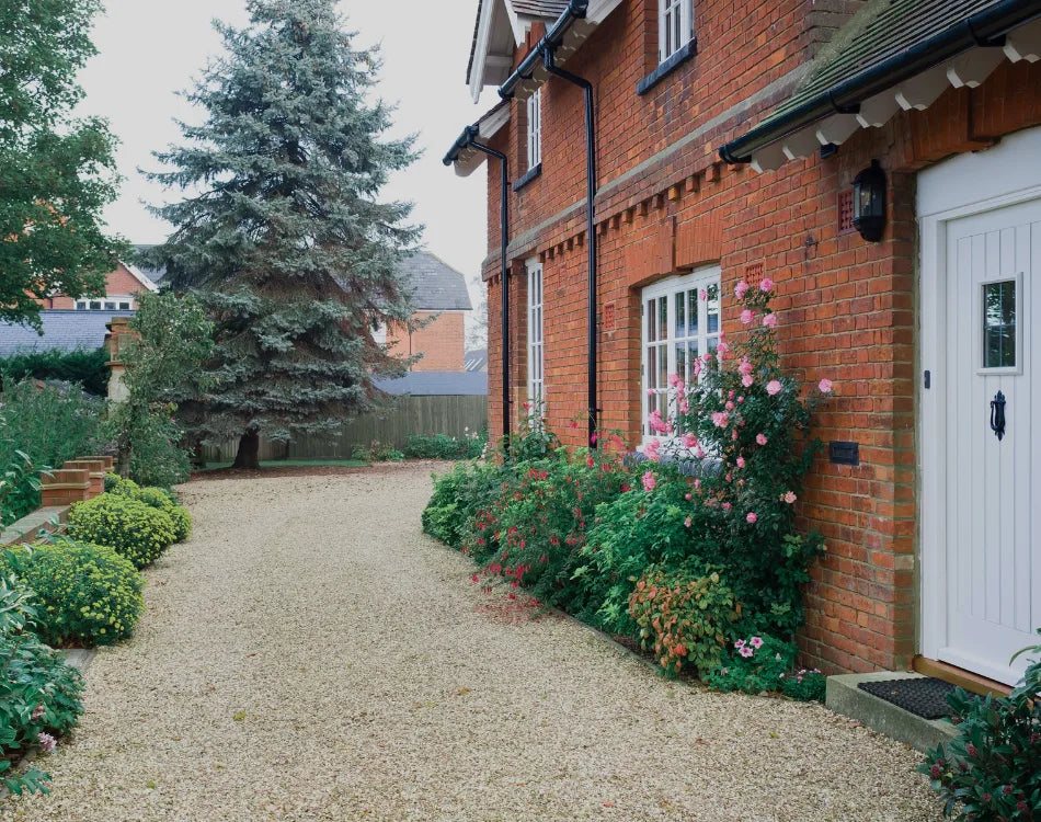 What to Put Around Foundation of House? Experts Share the Best Landscaping Materials